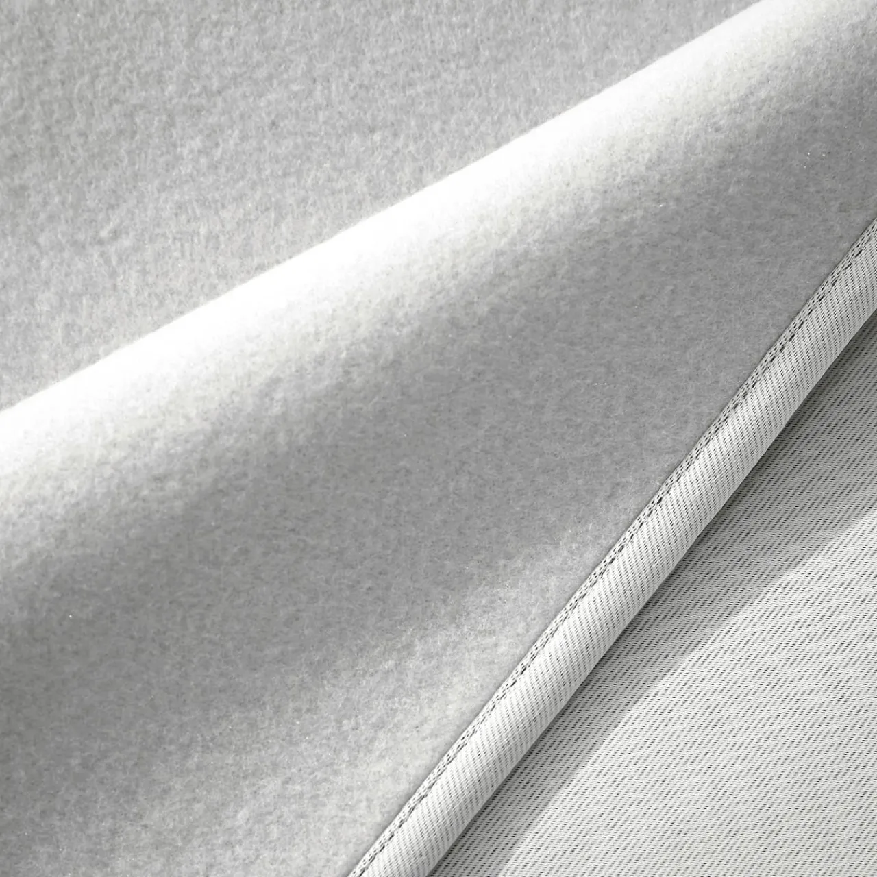 EMINZA Rideau obscurcissant thermique galon fronceur (140 x 240 cm) Calore Gris clair Outlet