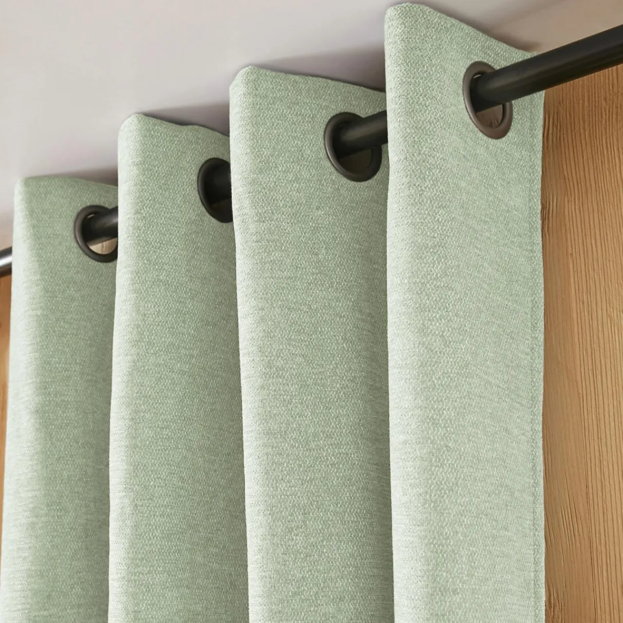EMINZA Rideau occultant isolant Total Blackout (140 x 240 cm) Magnus Vert Eucalyptus Outlet