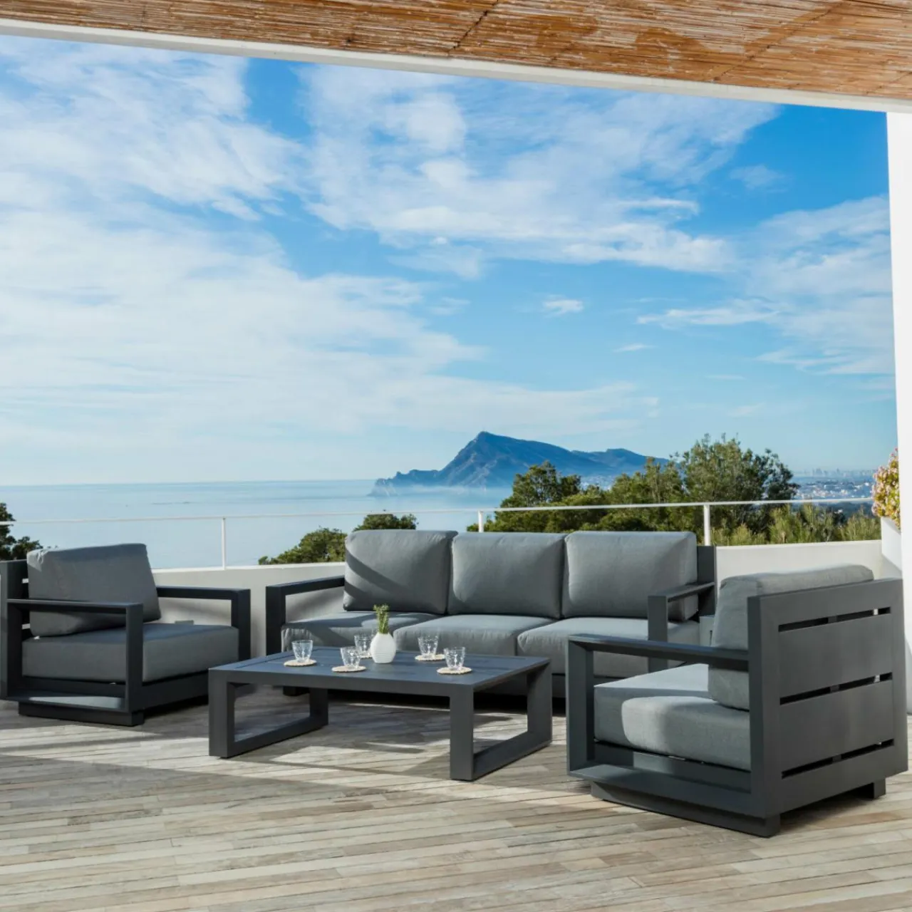 MOBELLIA Salon de jardin aluminium 5 places 4 pcs Elba Gris Anthracite Outlet