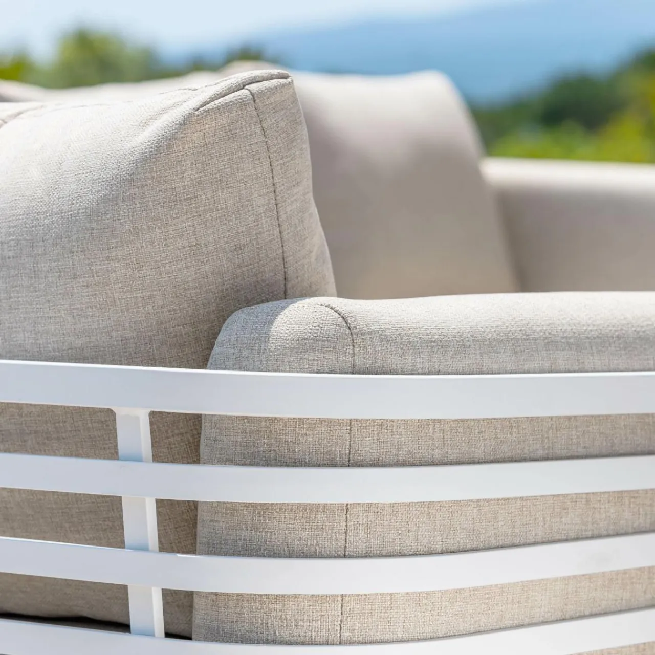 MOBELLIA Salon de jardin aluminium 2 places 3 pcs Monte Carlo Blanc et taupe Blanc - Taupe New