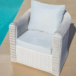 MOBELLIA Salon de jardin en résine tressée 5 places 4 pcs Calvi Blanc et gris clair Tressé Blanc - Gris clair Discount