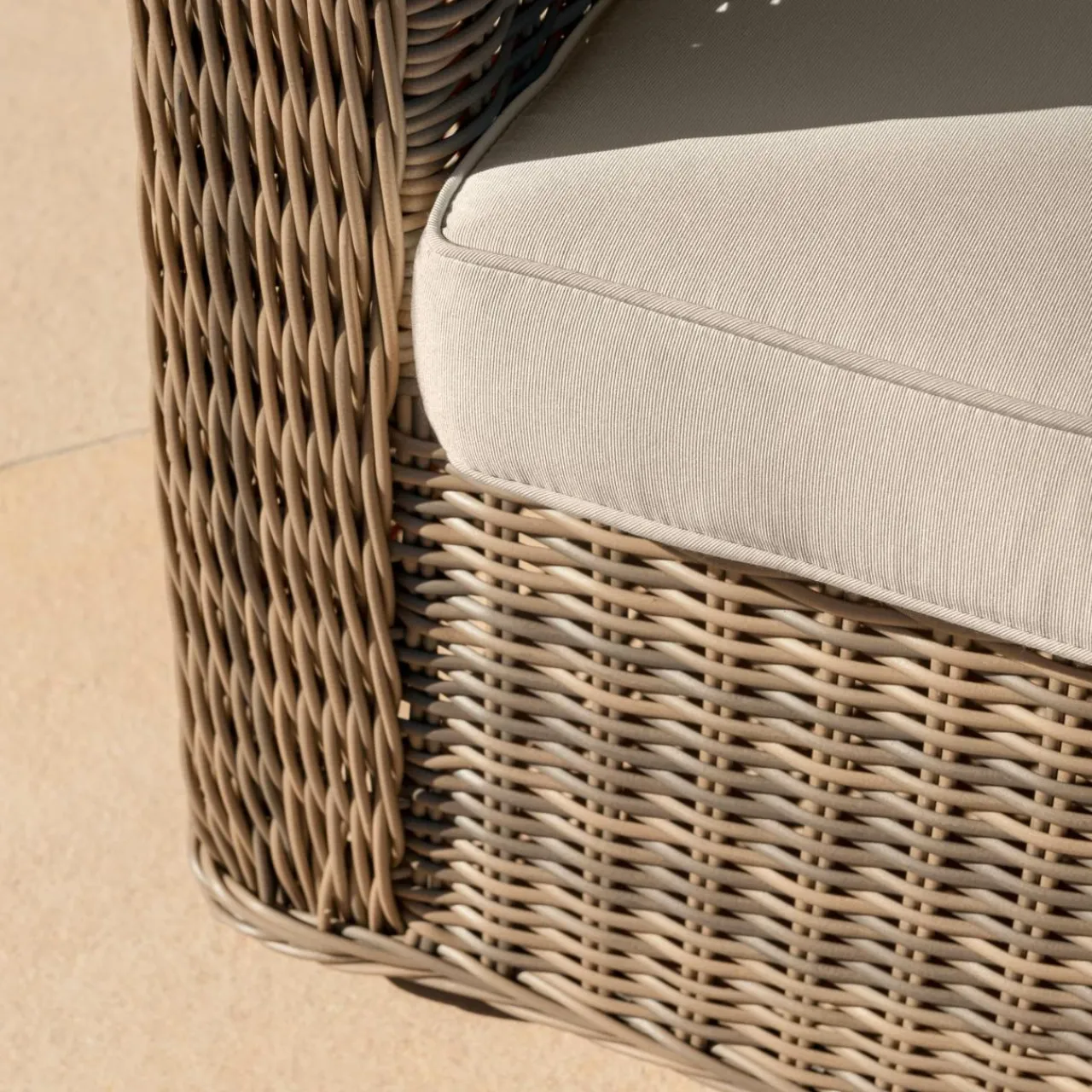 MOBELLIA Salon de jardin en résine tressée 7 places 5 pcs Calvi Sepia et taupe Tressé Sepia - Taupe Online