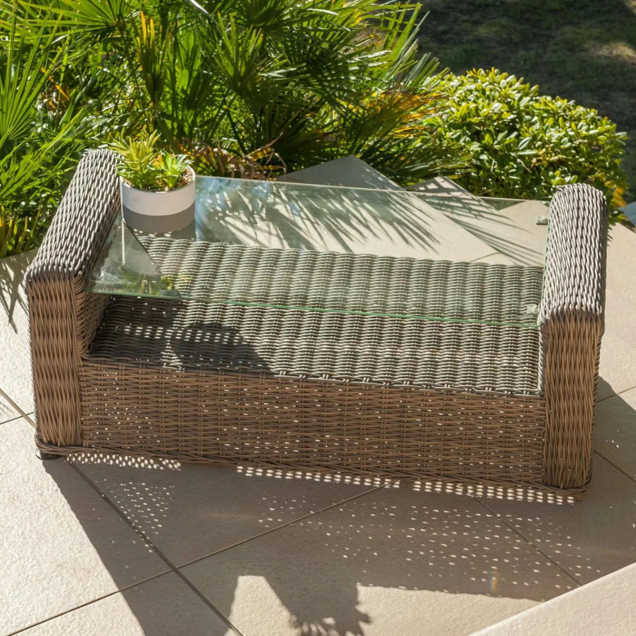 MOBELLIA Salon de jardin en résine tressée 5 places 4 pcs Calvi Sepia et gris foncé Tressé Sepia - Anthracite Online