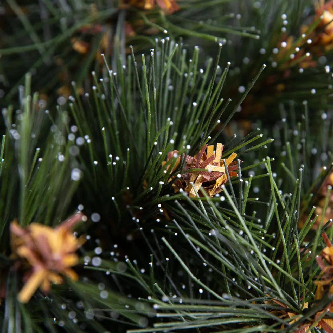 EMINZA Sapin artificiel de Noël (H210 cm) Stockholm Vert finition perlée Vert givré Hot