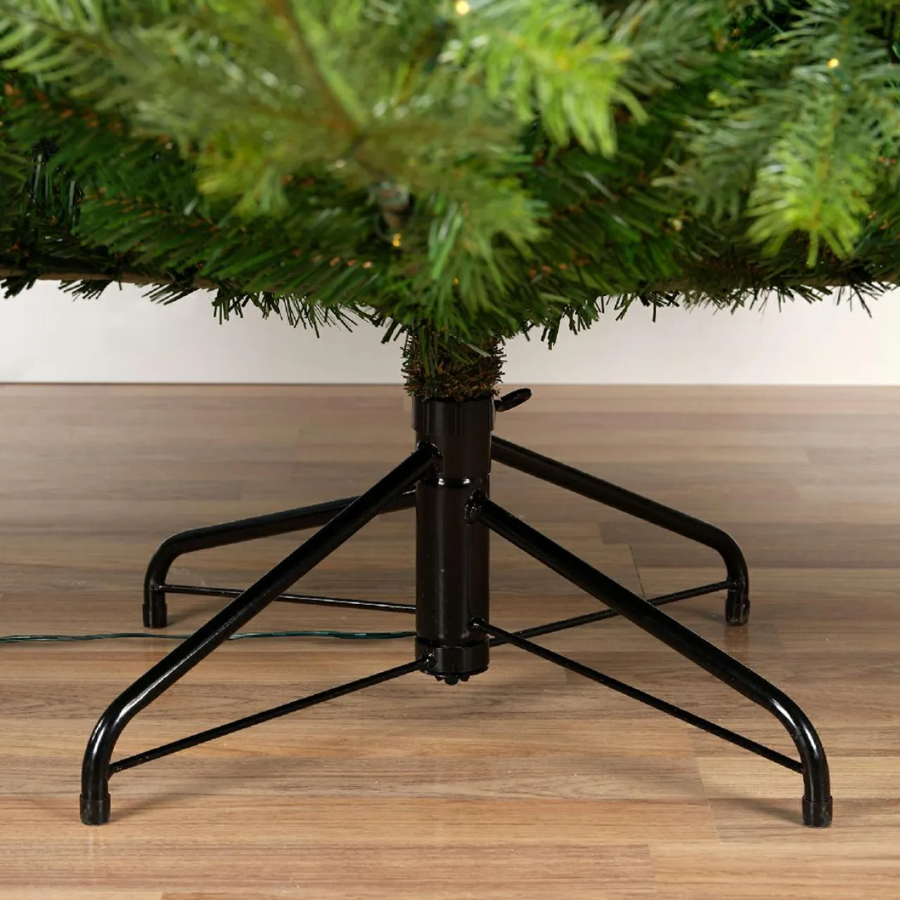 EMINZA Sapin de Noël artificiel lumineux 250 LED (H150 cm) Glorious Vert sapin Sapin vert lumineux Sale