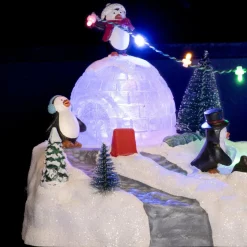 KAEMINGK Scène de vie illuminée à piles Aire de jeu des pingouins Multicolore Clearance