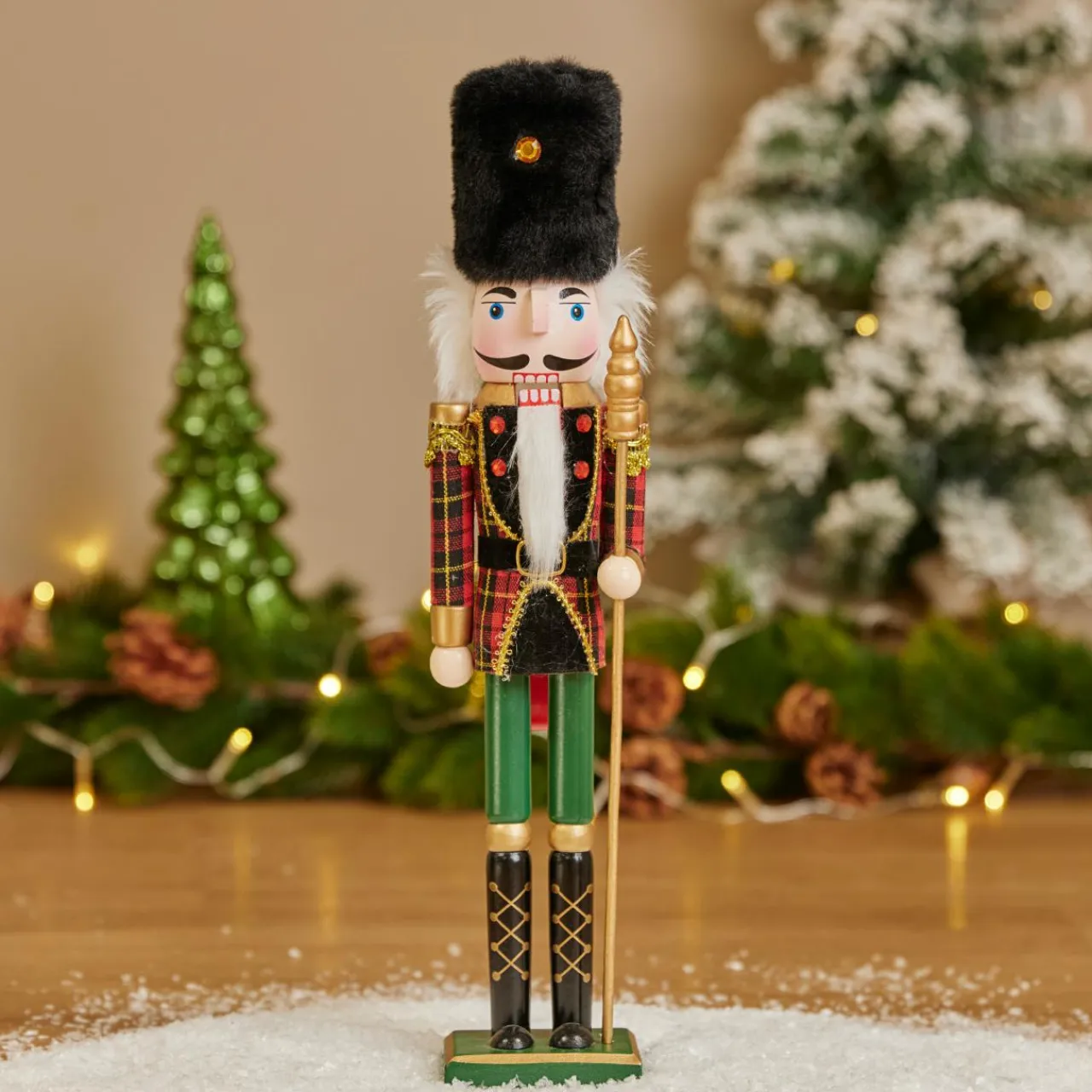 KAEMINGK Soldat Casse-noisette en bois (H38 cm) Ernest et Toque d'ours Noir Sale
