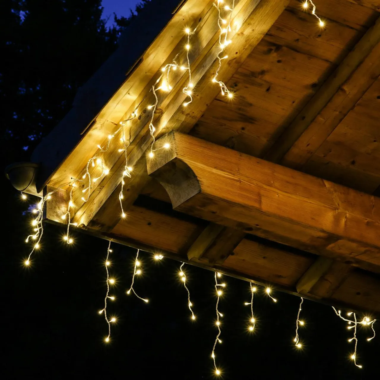 EMINZA Stalactite lumineuse 20 m 490 LED câble blanc Stars Blanc chaud Blanc Chaud - câble blanc Discount