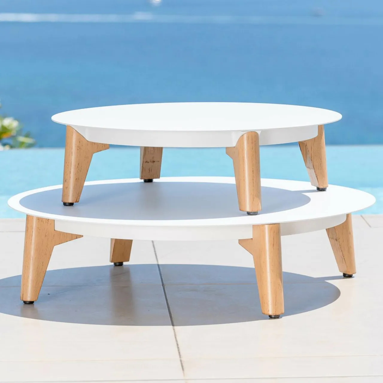 MOBELLIA Table basse de jardin ronde (D68 cm) Monte Carlo Blanc Online