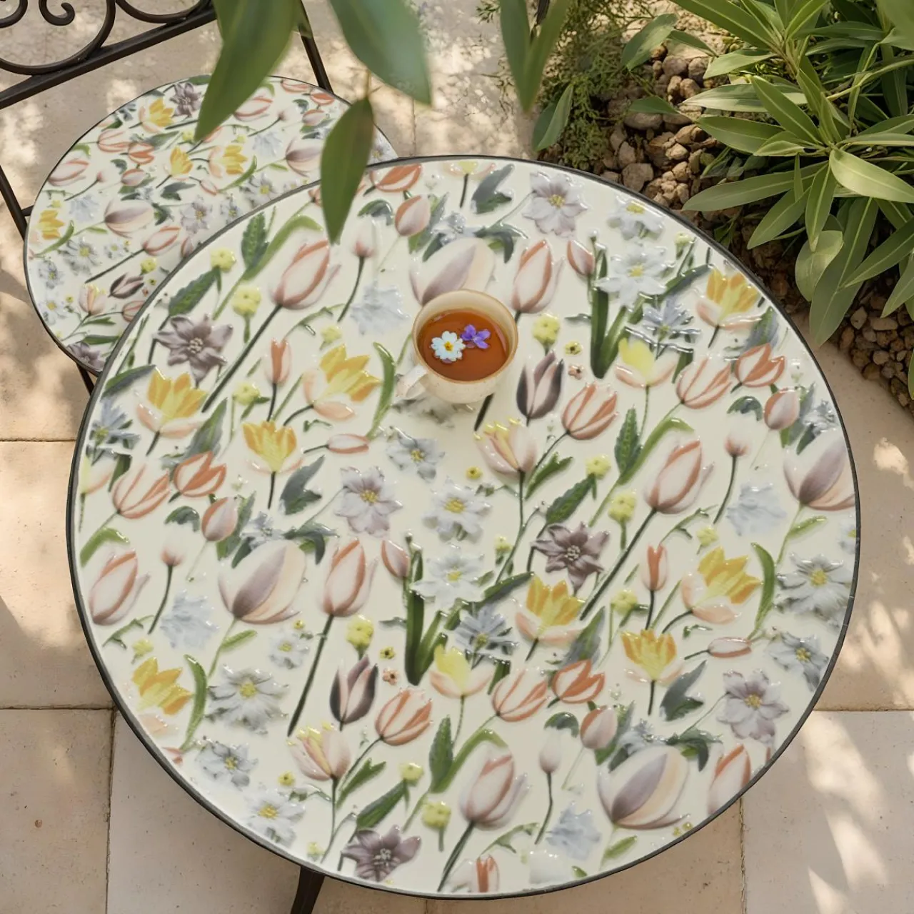 EMINZA Table bistrot ronde pliable en faïence (D58 cm) Lisse Pastel Multicolore New