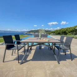 MOBELLIA Table de jardin carrée en aluminium 8 places (136 x 136 cm) Amalfi Gris Anthracite Outlet