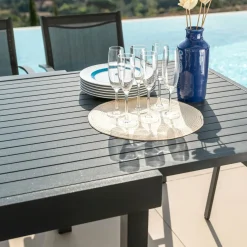 MOBELLIA Table de jardin extensible aluminium 12 places (200/320 x 100 cm) Murano Gris Anthracite Outlet
