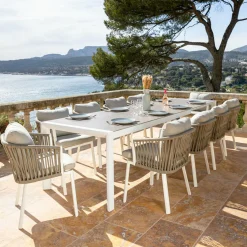 MOBELLIA Table de jardin extensible en aluminium 12 places (195/300 x 96 cm) Amalfi Blanc Discount