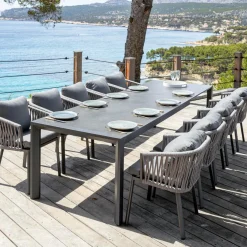 MOBELLIA Table de jardin extensible en aluminium 12 places (195/300 x 96 cm) Amalfi Gris Anthracite Best