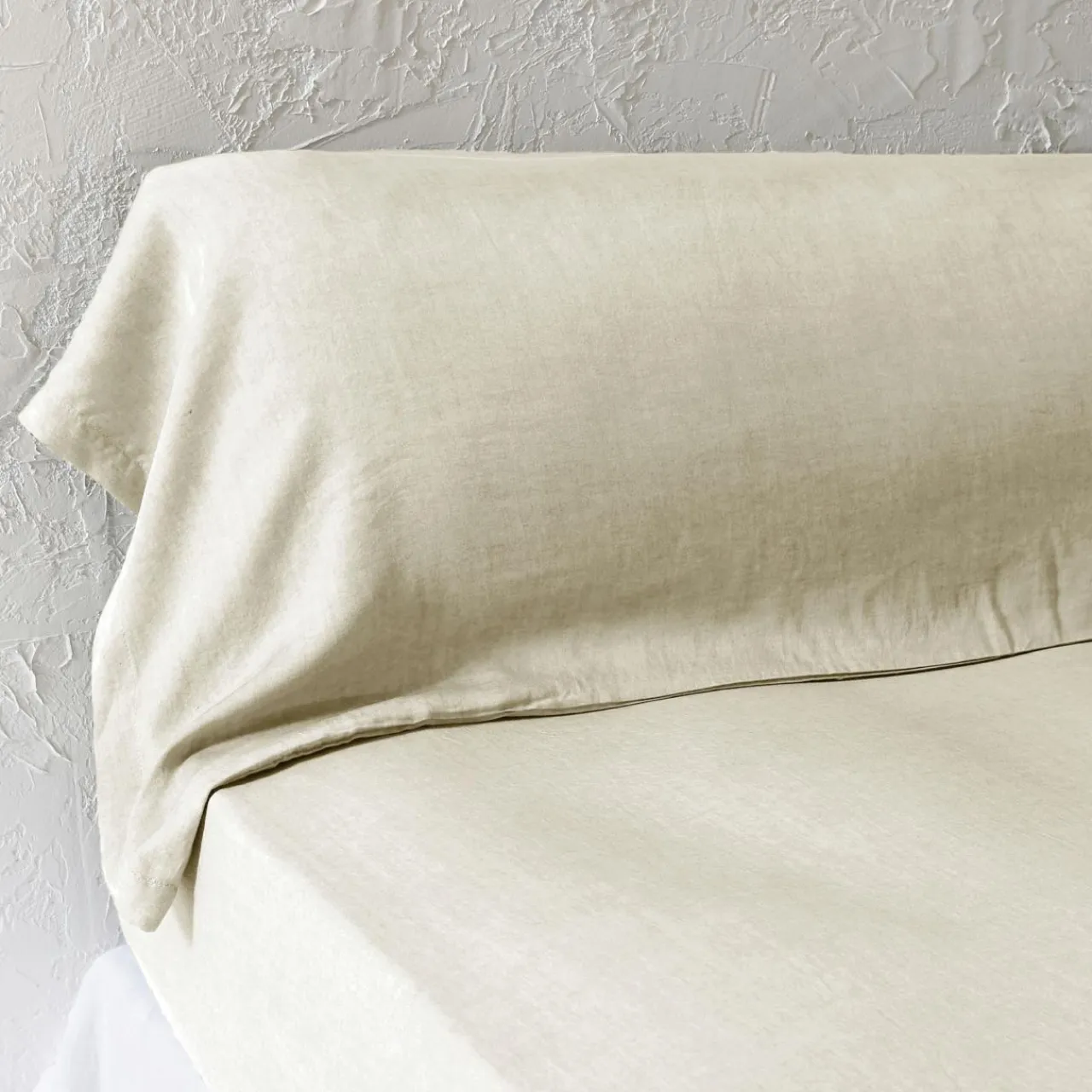 EMINZA Taie de traversin lyocell Tencel™ lavé (27 x 185 cm) Olivia pampa Beige Discount