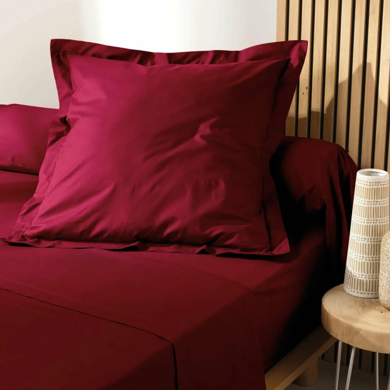 DOUCEUR D'INTERIEUR Taie d'oreiller carrée coton bio (63 x 63 cm) Biolina Bordeaux Online