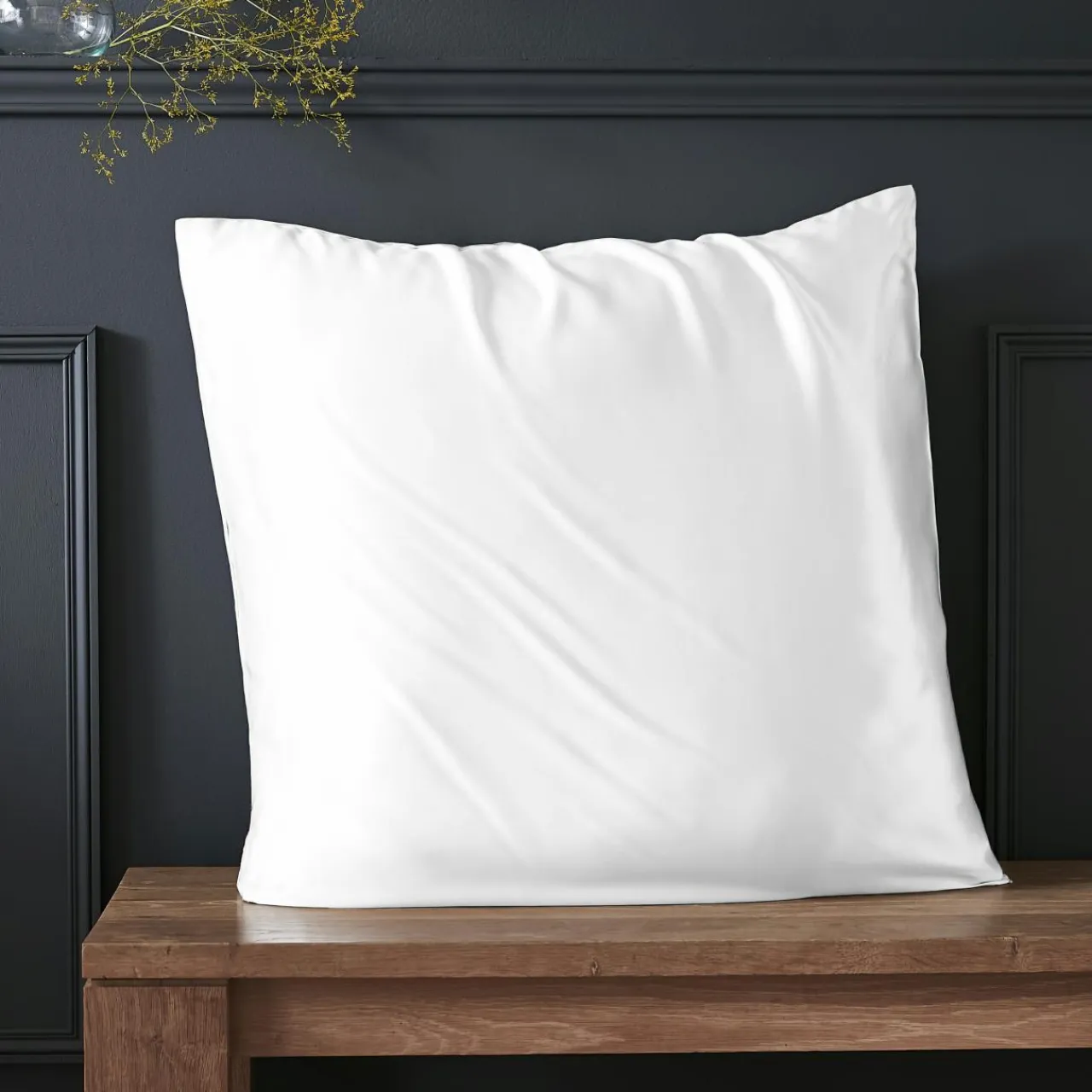 EMINZA Taie d'oreiller carrée soie de mûrier (80 x 80 cm) Mizuki he Blanc Discount
