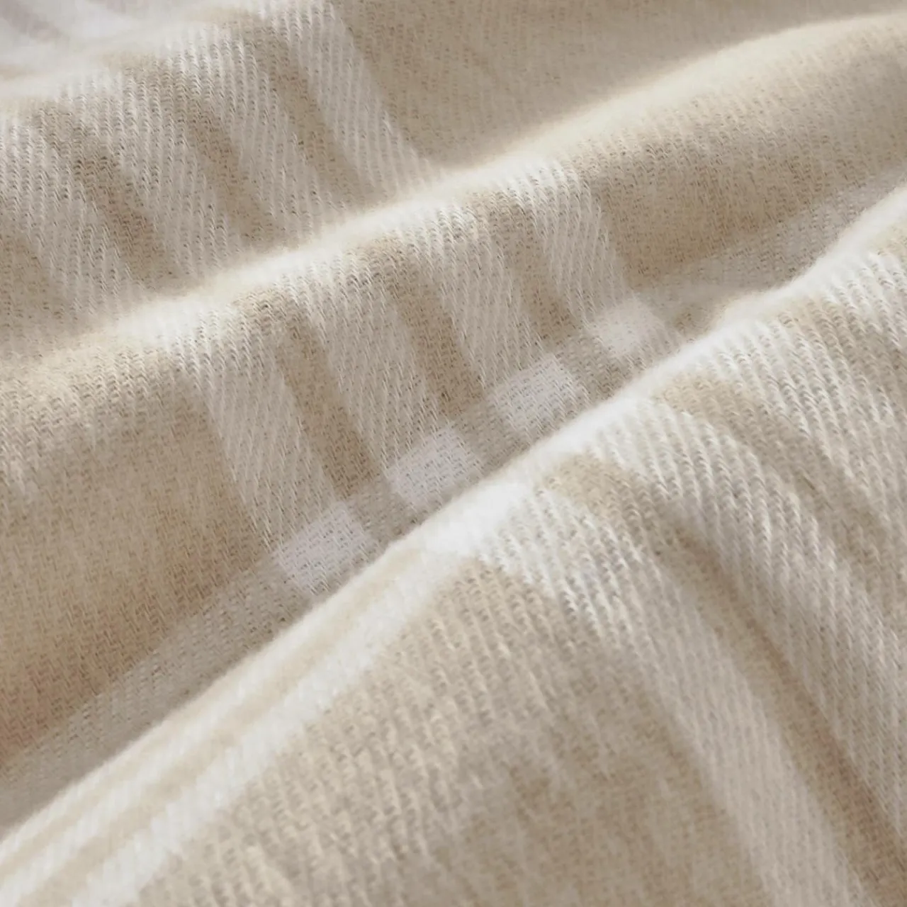 EMINZA Taie d'oreiller rectangulaire flanelle de coton (50 x 70 cm) Nina carreaux Beige Carreau Beige Hot