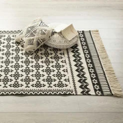 ATMOSPHERA Tapis de salon coton (120 x 170 cm) Delhi et blanc Noir Outlet