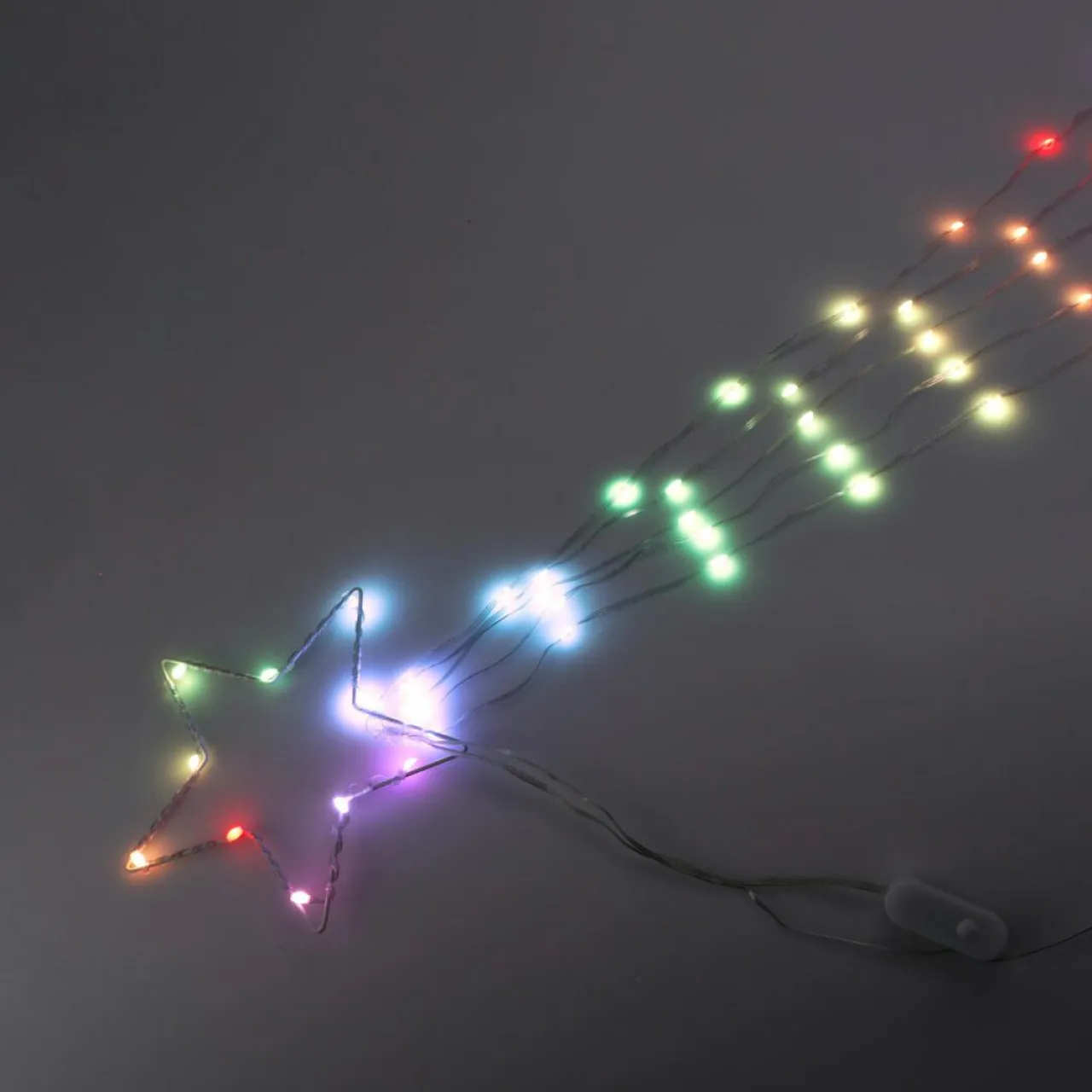 KOOPMAN Étoile lumineuse Digitale 85 LED H20 cm Star Multicolore Outlet