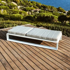 MOBELLIA Transat en aluminium Elba et taupe Blanc Hot