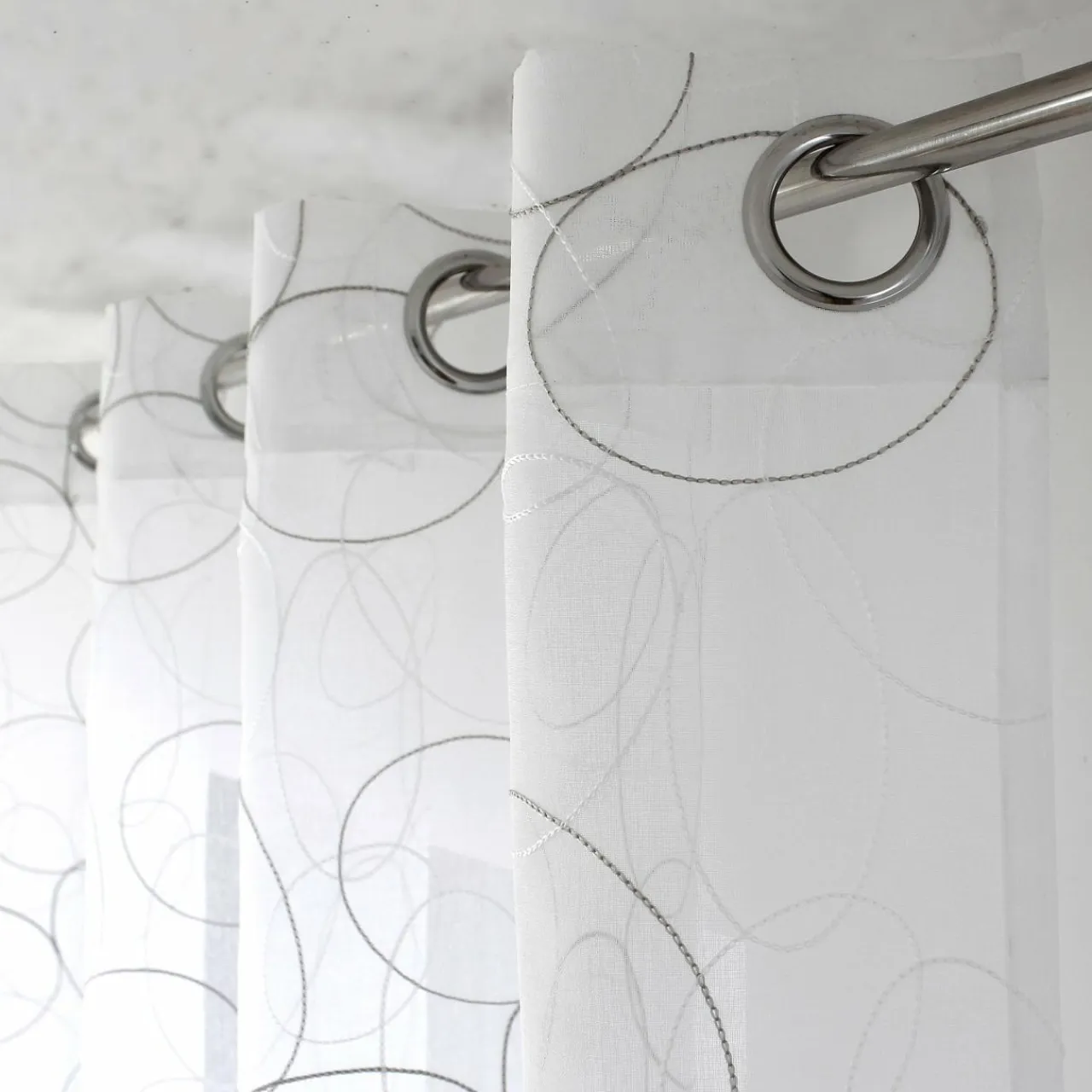 ENJOY HOME Voilage brodé œillets (140 x 240 cm) Galet Gris Best