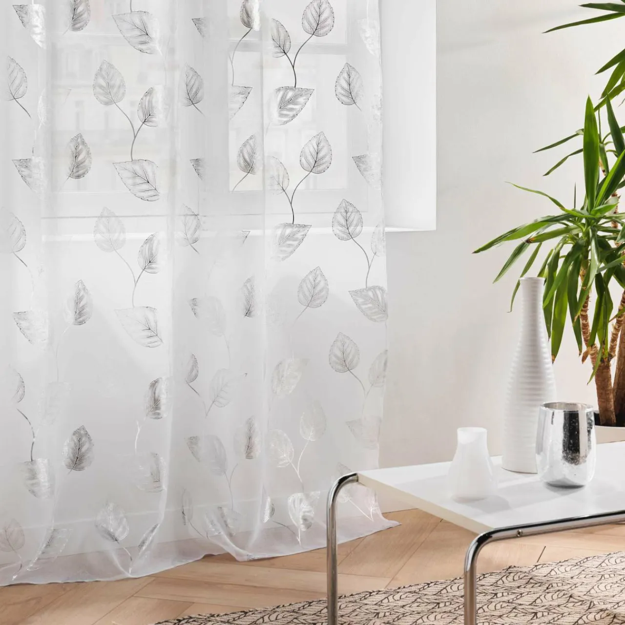 DOUCEUR D'INTERIEUR Voilage œillets (140 x 280 cm) Edelia Argent Hot